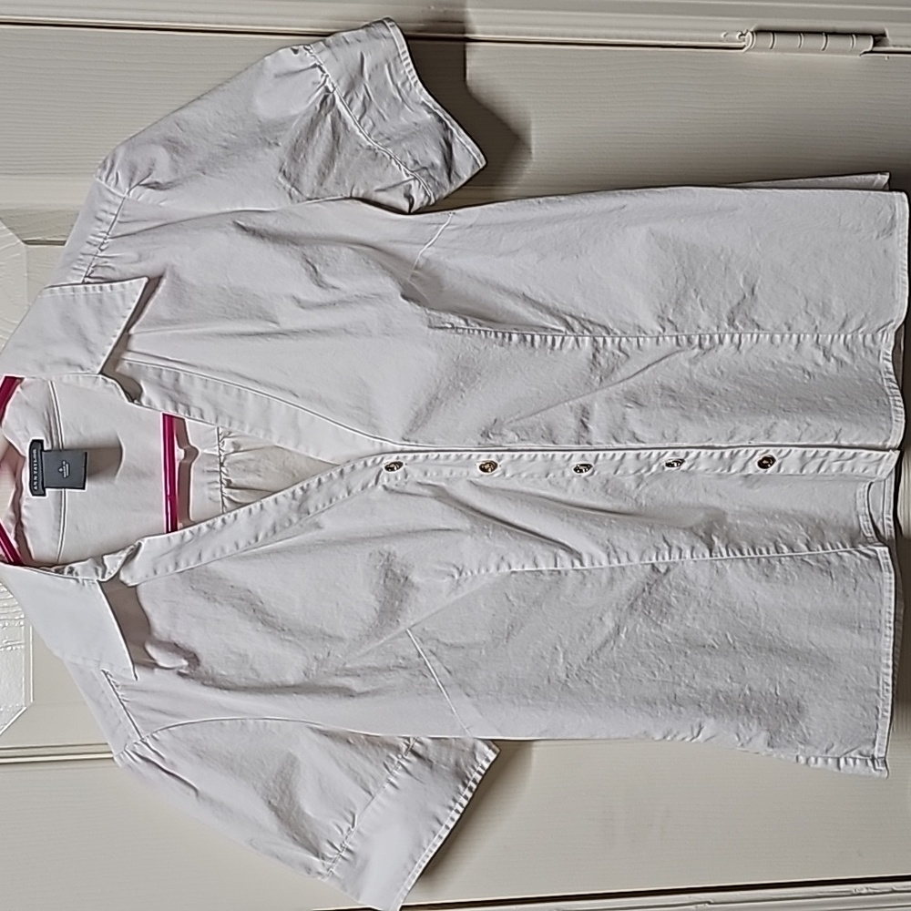 White V Neck blouse